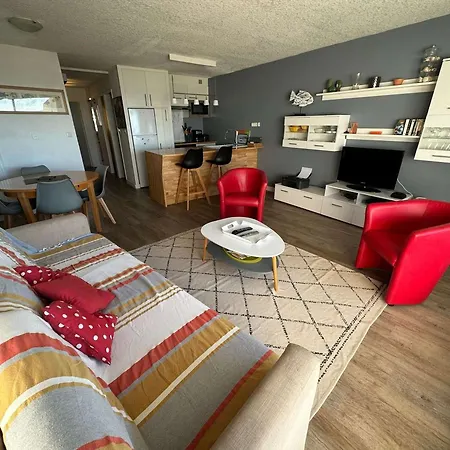 Bel 3 Pieces En Front De Avec Wifi, Parking, 2 Chambres, Quartier Couchant - Fr-1-328-242 Apartment *